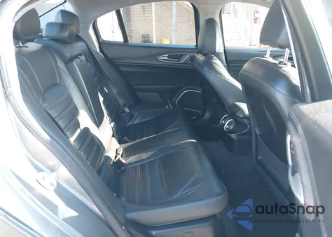 2017 Alfa Romeo Giulia Ti Rwd из США, поврежденный, VIN ZARFAECN8H7536327